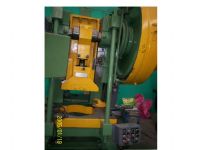 TROQUELADORA 60 TONS.